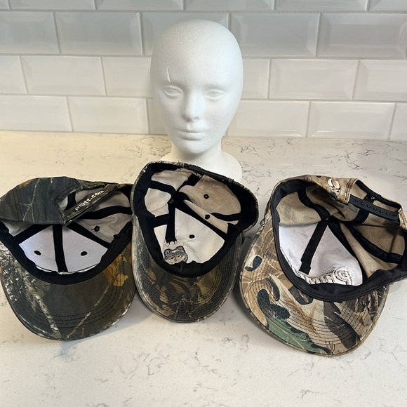 Camo hats - Picture 5 of 9